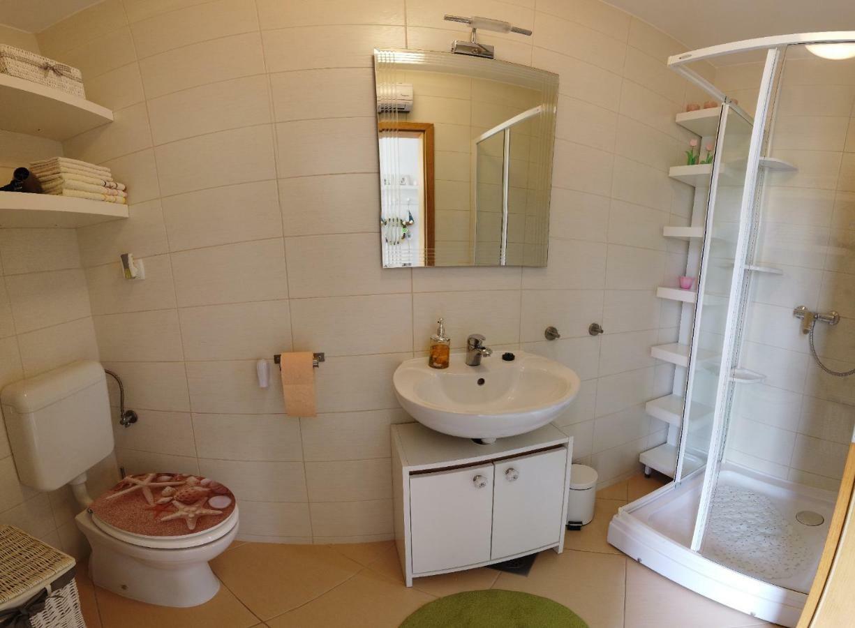 Apartment - Ivo Чизичі Екстер'єр фото