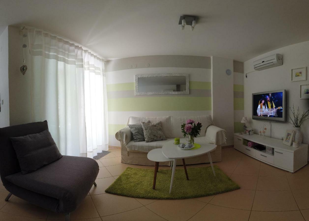 Apartment - Ivo Чизичі Екстер'єр фото